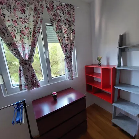 Apartments Crnjac Apartman