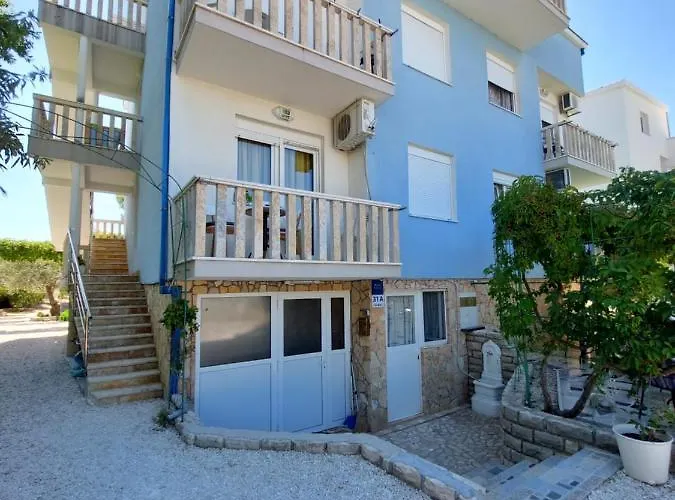 Crnjac Daire Rogoznica (Sibenik-Knin)