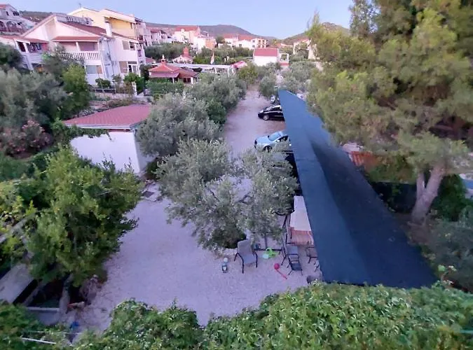 Crnjac アパート *