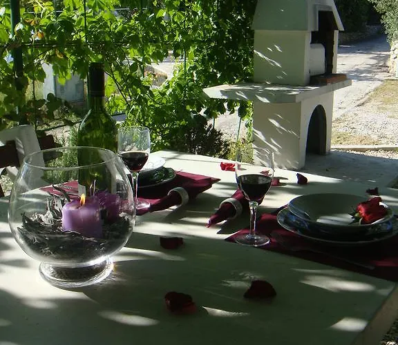 Crnjac Daire Rogoznica (Sibenik-Knin)